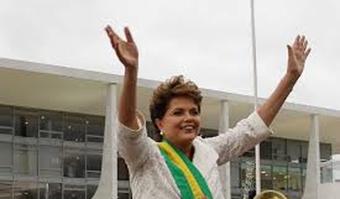 CNT: Dilma venceria eleição no primeiro turno. Eduardo mais perto de Aécio