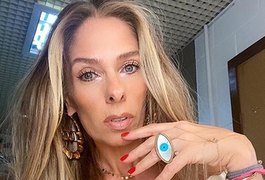 Adriane Galisteu faz balanço de 2020: 'Envelheci dez anos'