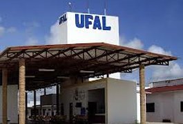 Ufal abre 53 vagas para docentes