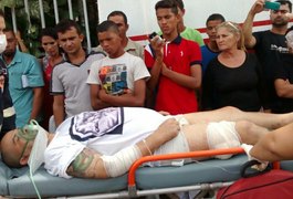 Vídeo: Funcionário é baleado dentro de restaurante em Arapiraca