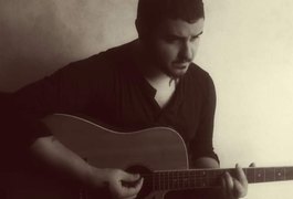 Cantor alagoano faz vaquinha virtual para bancar gravação de seu primeiro EP em estúdio