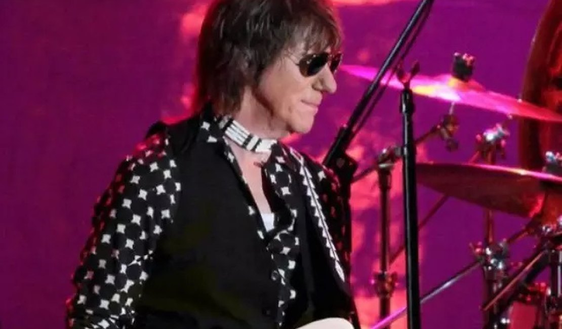 Morre Jeff Beck, lendário guitarrista britânico