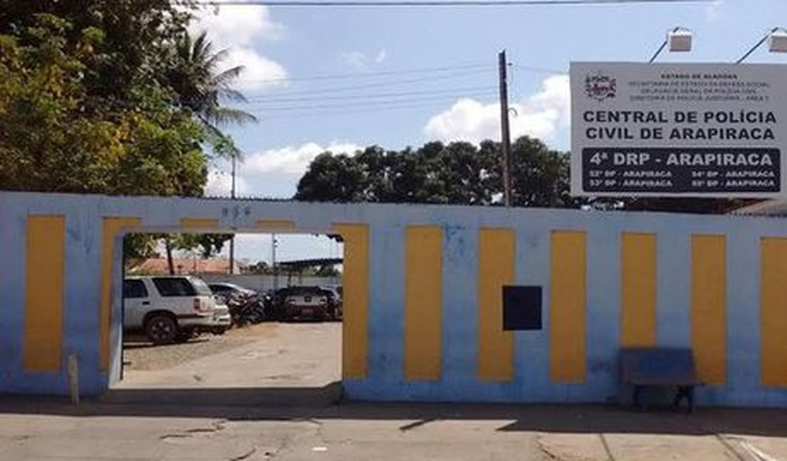 Homem é preso com moto roubada, em Arapiraca