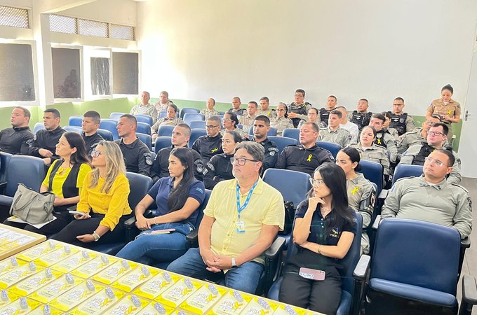 3º BPM e Cesmac realizam palestra alusiva ao Setembro Amarelo para alunos e policiais militares