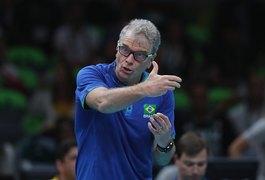 Bernardinho diz que pediu demissão da seleção francesa para cuidar da filha