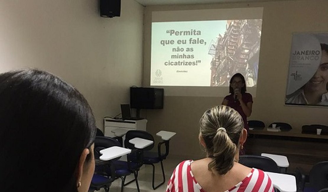 Saúde mental é tema de palestra no Hospital Regional de Arapiraca