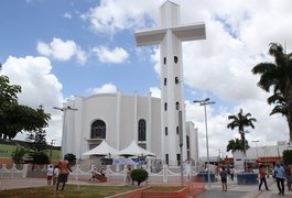 Projeto Tudo de Cor recupera monumento em Arapiraca