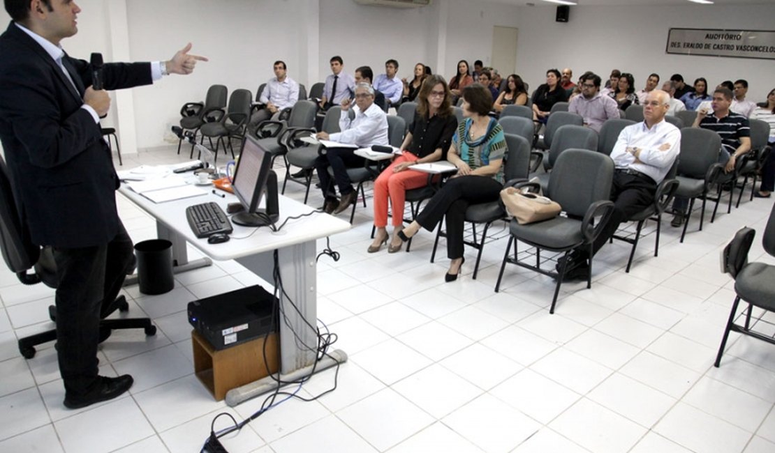 Abertas inscrições para curso de aperfeiçoamento em Direito Eleitoral