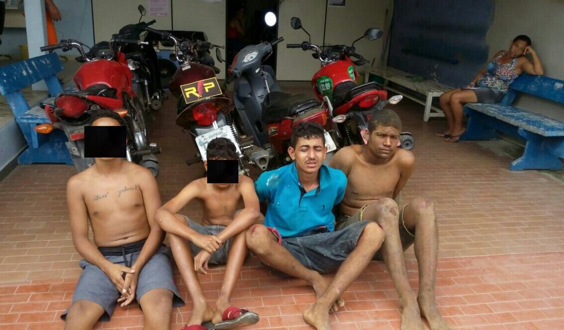 PM de Arapiraca apreende quatro motos roubadas e quatro jovens são detidos