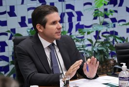 Hugo Motta e líderes decidem não pautar urgência da anistia
