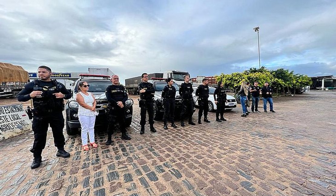 Polícia Civil deflagra 'Operação Marias' e cumpre 20 mandados de prisão contra envolvidos em crimes contra mulheres no Agreste