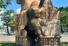 Após vandalismo contra escultura do mestre João das Alagoas em Maceió, secretaria alerta que atos semelhantes serão punidos com rigor