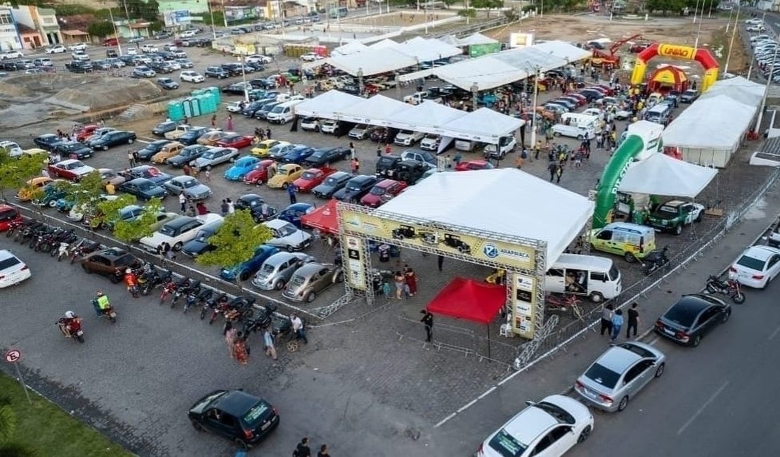 Arapiraca recebe segunda edição do Encontro de Carros Antigos