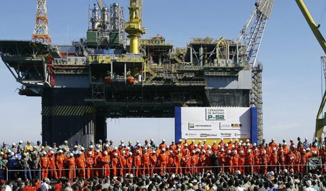 Petroleiros organizam greve na próxima quarta-feira