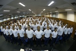 Renan Filho pede firmeza e serenidade a novos militares