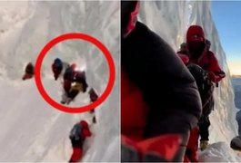 Alpinista morre e é deixado por colegas na segunda montanha mais alta do mundo; vídeo