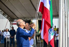 Prefeito Ronaldo Lopes reforça compromisso com democracia e independência do Brasil no encerramento da Semana da Pátria