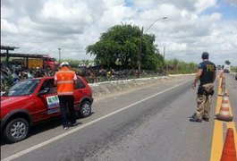 Homem é preso pela PRF após colisão na BR 104