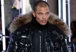 'Ex-detento gato' estreia na passarela do New York Fashion Week