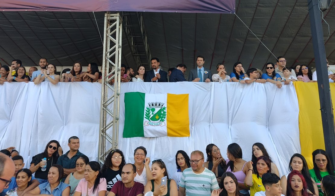 VÍDEO. Com desfile antecipado, Arapiraca comemora 98 anos de emancipação política