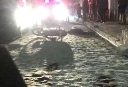 Jovem motociclista é assassinado com tiros no pescoço e cabeça e costas