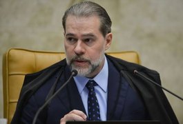 Presidente do STF é internado para cirurgia e apresenta sinais de infecção pelo novo coronavírus