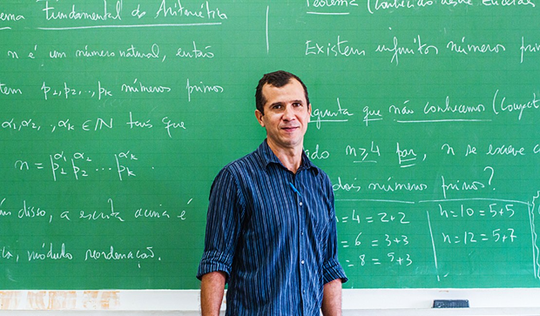 Professor alagoano de Matemática ganha destaque nacional