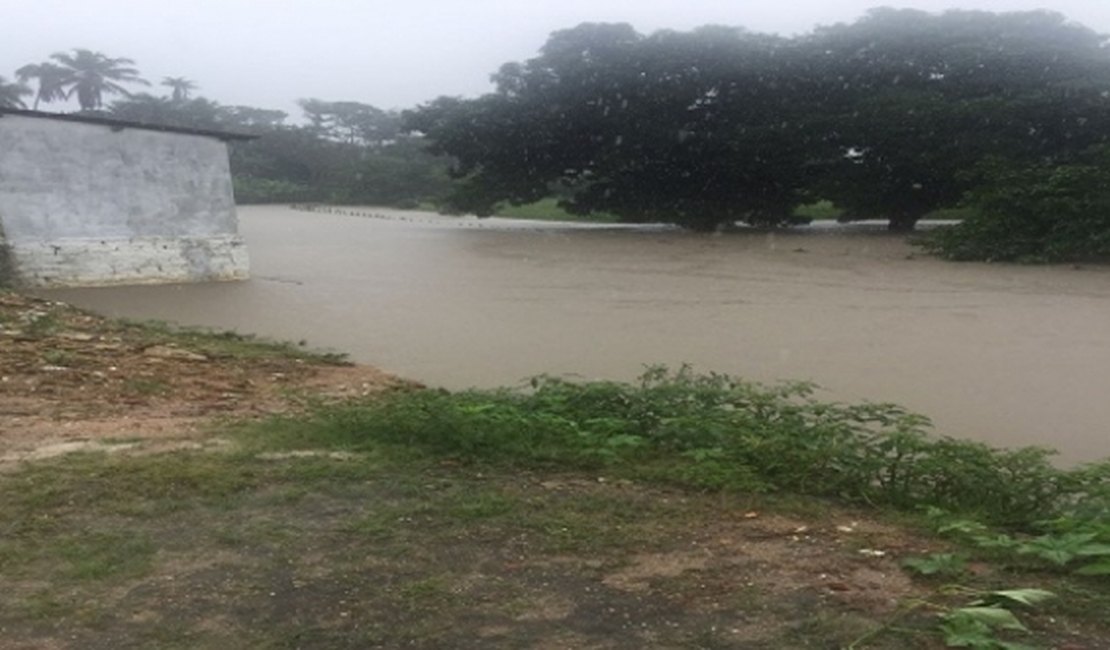 Nível de rios baixa mas o de lagoas continua elevado, diz Sala de Alerta