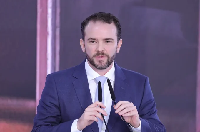 Ministro prevê renegociação de R$ 90 bi em 3ª fase do Desenrola