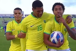 Brasil sofre, mas vence Estados Unidos na estreia do futebol no Pan 2023