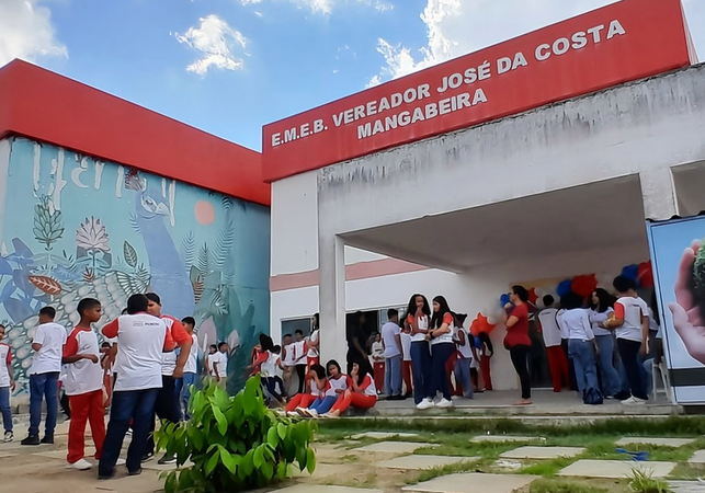 Prefeitura de Penedo conclui reforma da Escola Municipal Costa Mangabeira