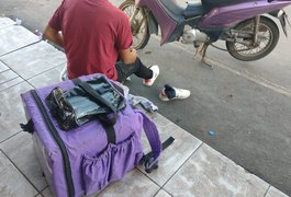 Entregador fica ferido após colidir contra van, em Arapiraca