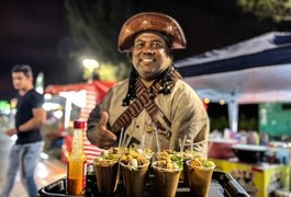 Comércio ambulante gera emprego durante festividades no Lago da Perucaba