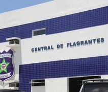 Adolescente é apreendido com R$ 1.500 em dinheiro falso, em Maceió