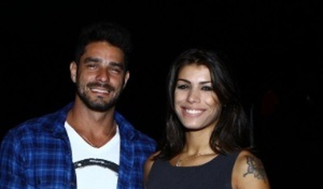 Ex-BBBs Fran e Diego marcam casamento para novembro: