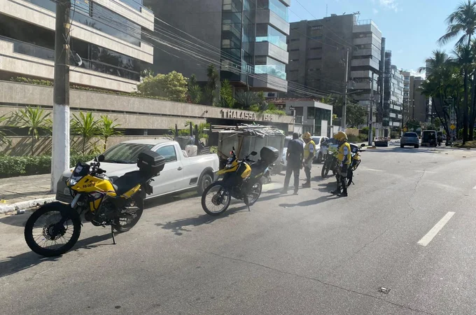 Ronda no Bairro apreende adolescentes suspeitos de roubos na orla de Maceió