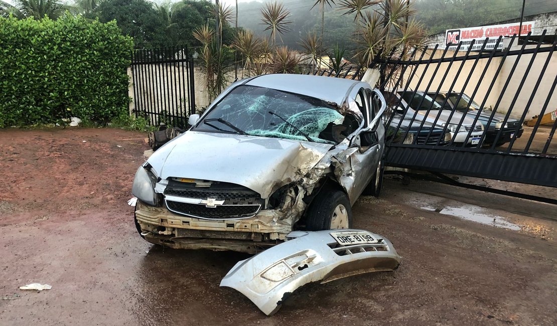 Motorista com sinais de embriaguez e sem CNH se envolve em batida com carreta em Satuba