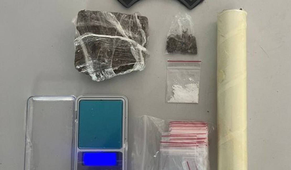 Jovem é detido com maconha e cocaína no bairro Baixa Grande, em Arapiraca