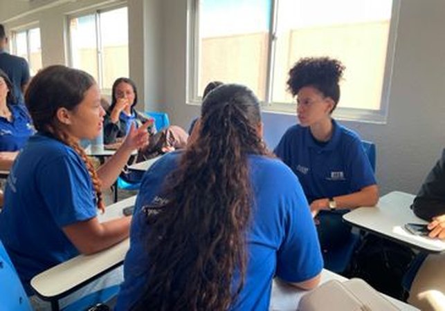 IEL abre vagas de estágio e jovem aprendiz em Maceió e Arapiraca