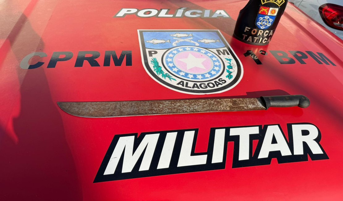 Força Tática do 1º BPM prende homem suspeito de ato obsceno contra menor na Praça da Faculdade, no Prado