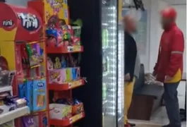 Vídeo: Frentista é alvo de ofensas racistas e xenofóbicas em Curitiba: 'Neguinho, otário, nordestino dos infernos'
