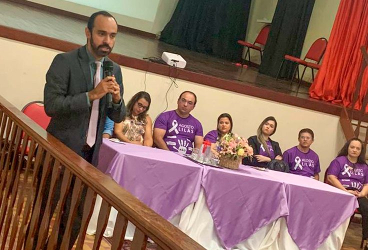 Prefeitura de Junqueiro realiza ﻿palestra sobre violência doméstica com juiz Danilo Vital