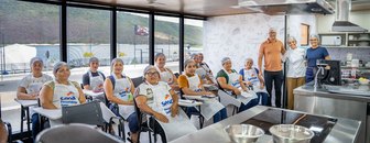 Carreta-escola do Senac oferece cursos gratuitos de gastronomia em Traipu