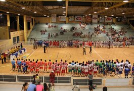 Yale Fernandes destaca geração de emprego entre os grupos da 5ª Copa de Futsal