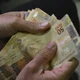 Caixa libera dinheiro de antigo fundo PIS/Pasep; veja como sacar