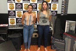 Mãe e filha são presas suspeitas vender na web instrumentos musicais furtados em igrejas