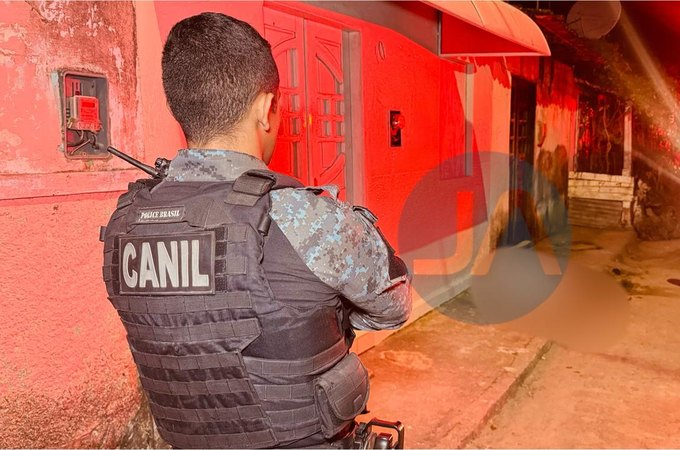 Jovem de 26 anos é morto a tiros no bairro Canafístula, em Arapiraca