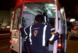 Mulher é suspeita de tentar matar o próprio filho com facada no peito em Maceió