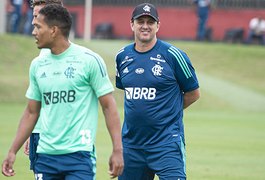 Ceni promove treino ainda nesta quarta, antes de jogo contra o São Paulo