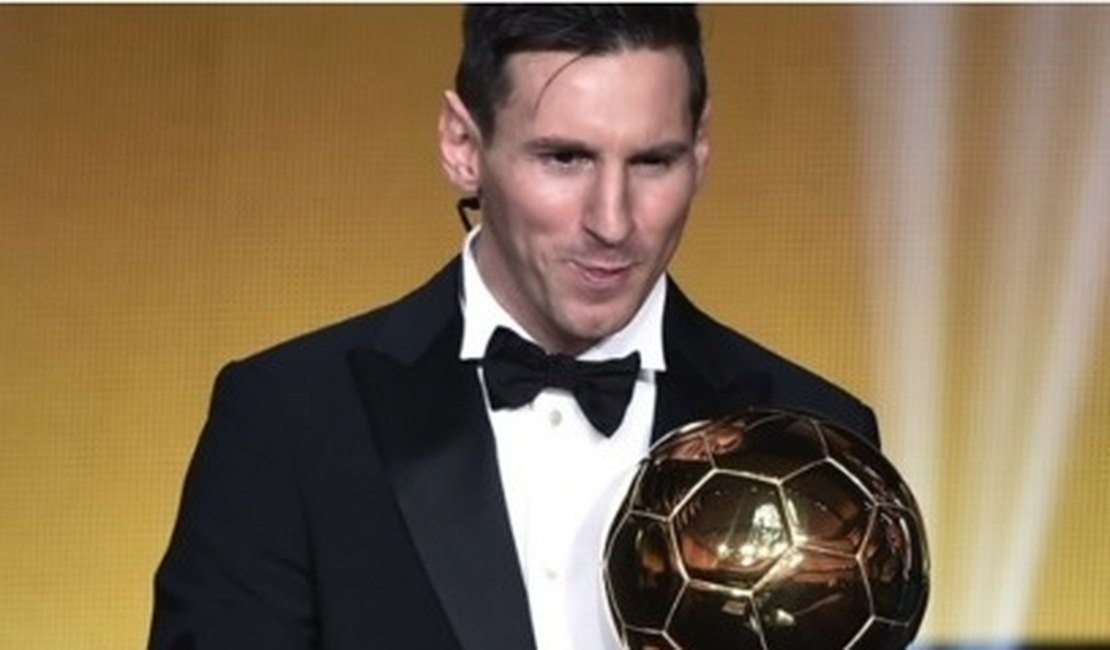 Messi é o grande vencedor e recebe 5ª Bola de Ouro da carreira